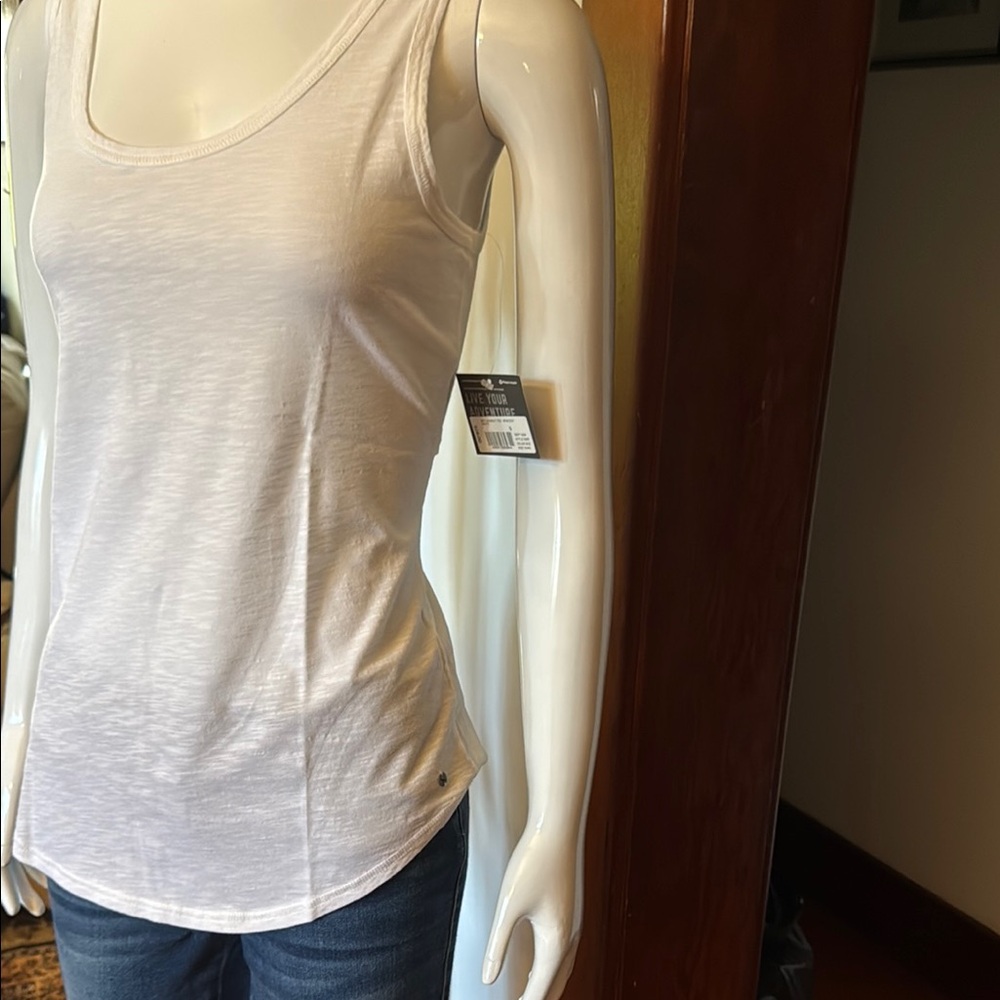 NWT Eddie Bauer size small Women's White Tank Top